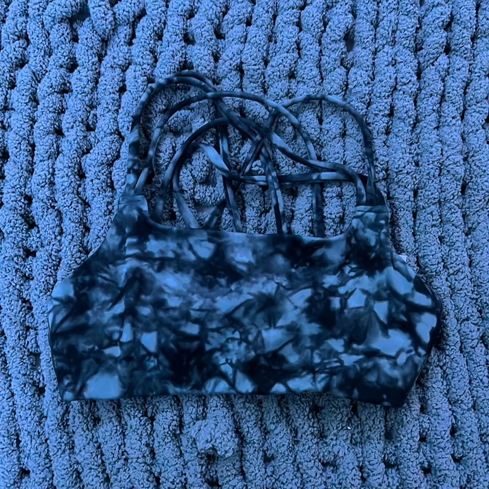 Athleta Sports Bra Camo